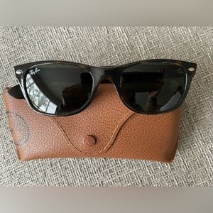 Ray-Ban New Wayfarer Sunglasses